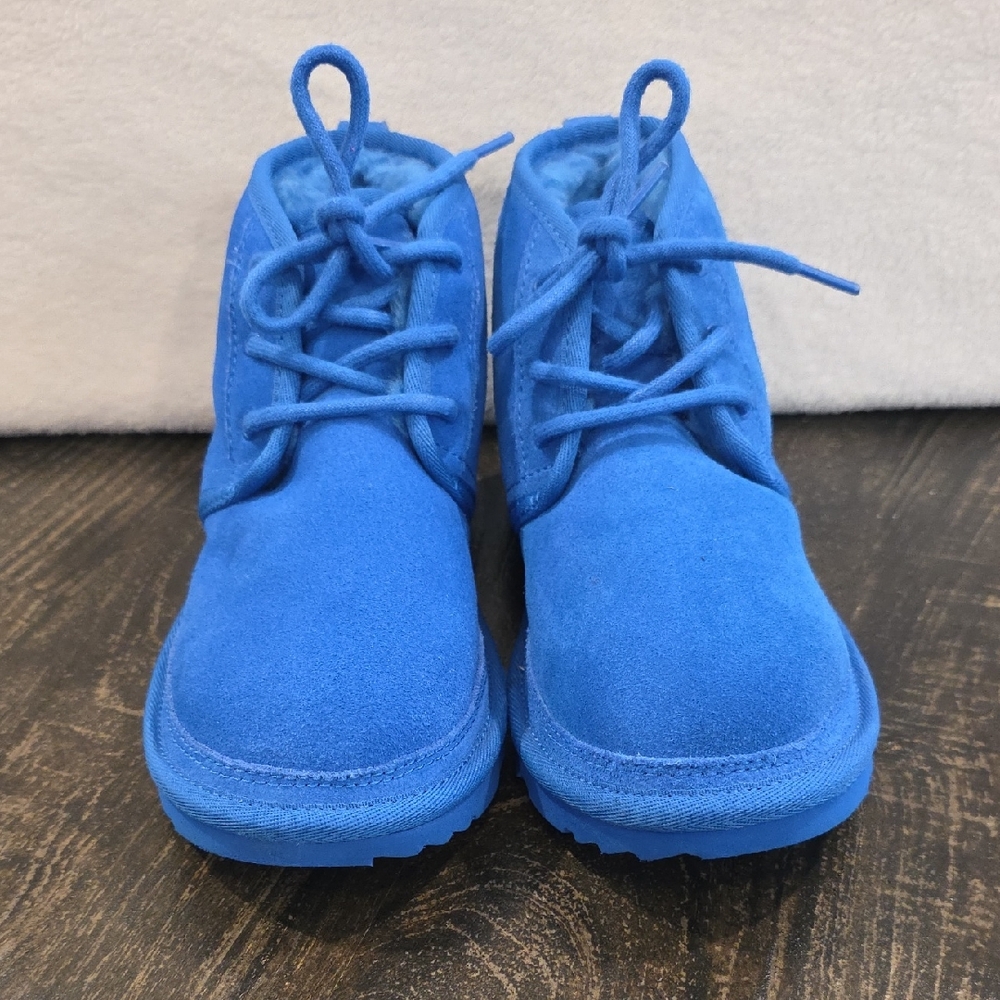 UGG Kids Electric Blue Suede Lace-Up Boots